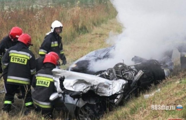 Двое людей погибли в жутком ДТП