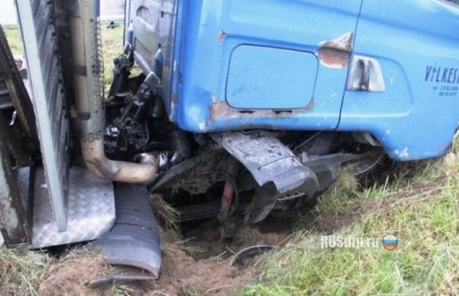 Двое людей погибли в жутком ДТП