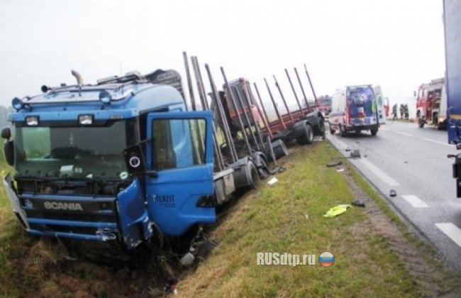 Двое людей погибли в жутком ДТП