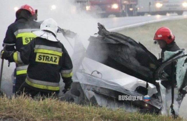 Двое людей погибли в жутком ДТП