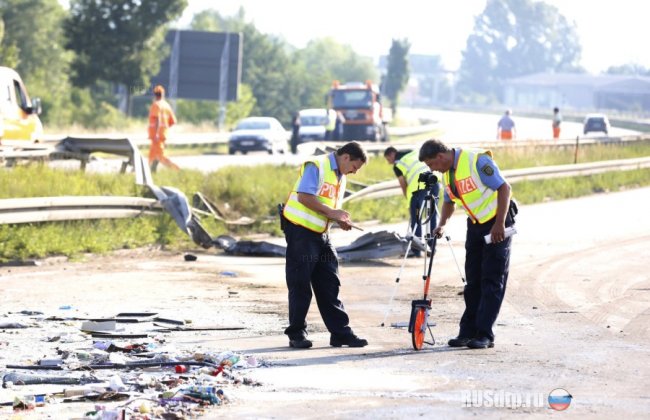 На автобане в Германии в ДТП погибли 9 человек