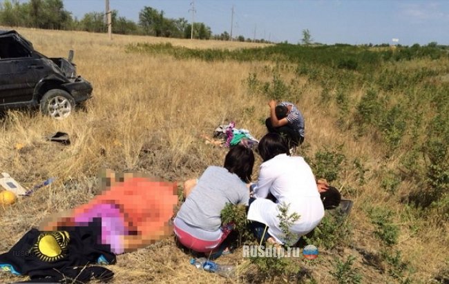 В Казахстане в ДТП погибла беременная девушка