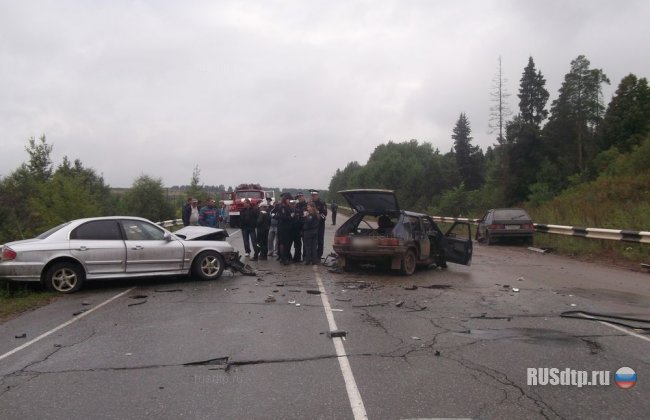 Под Воткинском в результате аварии погибли 3 человека