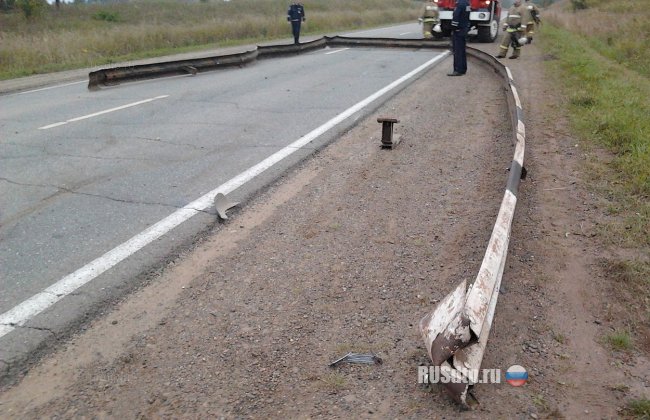 Две девушки погибли в «Шевроле» на автодороге в Пермском крае