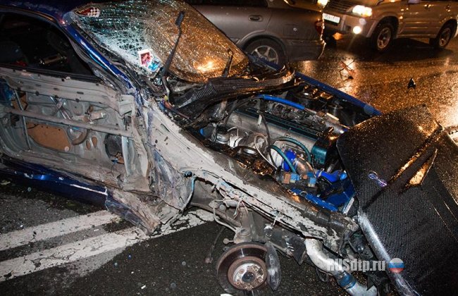 Во Владивостоке столкнулись 3 автомобиля