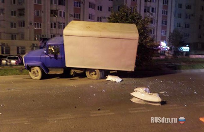 В Ставрополе «Лада Приора» врезалась в грузовик