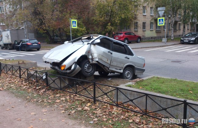 Грустный автомобиль в Санкт-Петербурге