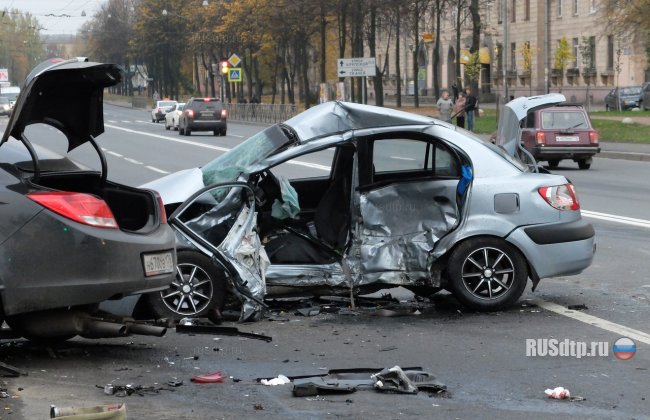 Женщина погибла в аварии в Санкт-Петербурге