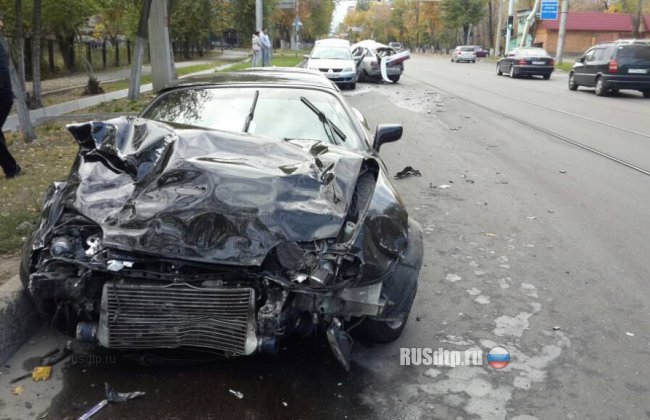 В Казахстане Toyota Supra протаранила ВАЗ. Погиб водитель