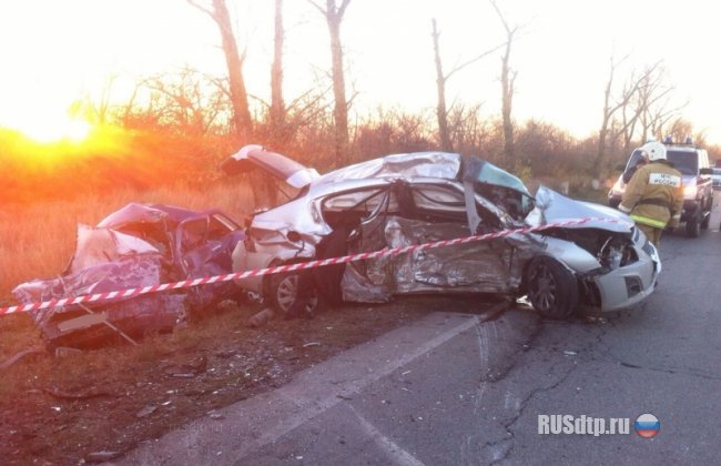 На трассе в Ростовской области погибли шесть человек