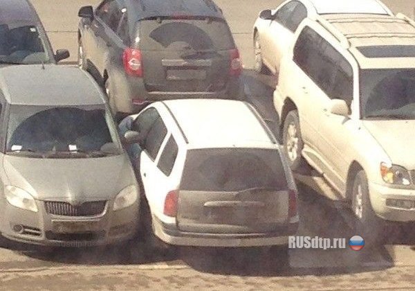 Записку оставила