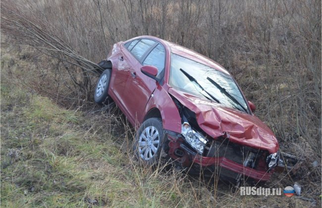 Пассажир легковушки погиб на трассе в Сокольском районе