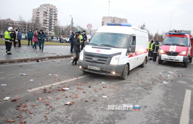 В Пушкине в результате ДТП автомобиль сбил 7 пешеходов