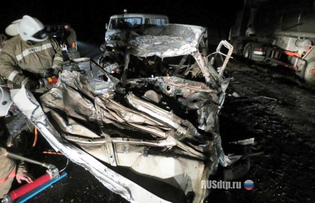 В Курской области в «огненном» ДТП погибли 6 человек