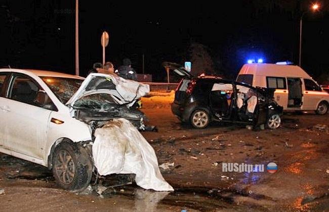 В Ханты-Мансийске пьяный курсант автошколы протаранил машину с семьей