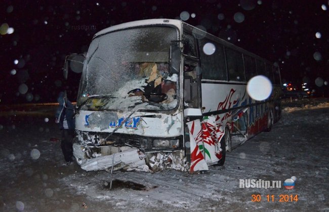 В Ростовской области в ДТП с автобусом погибли два человека и пострадал младенец