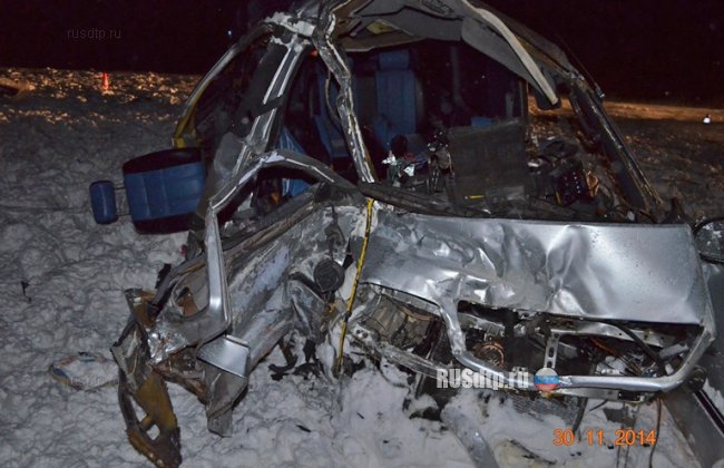 В Ростовской области в ДТП с автобусом погибли два человека и пострадал младенец