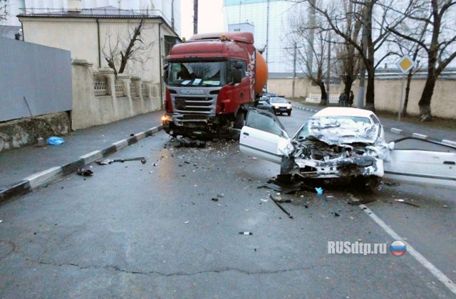 В Новороссийске в ДТП погибли два человека