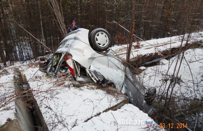 Водитель и 15-летняя пассажирка погибли под Усть-Илимском