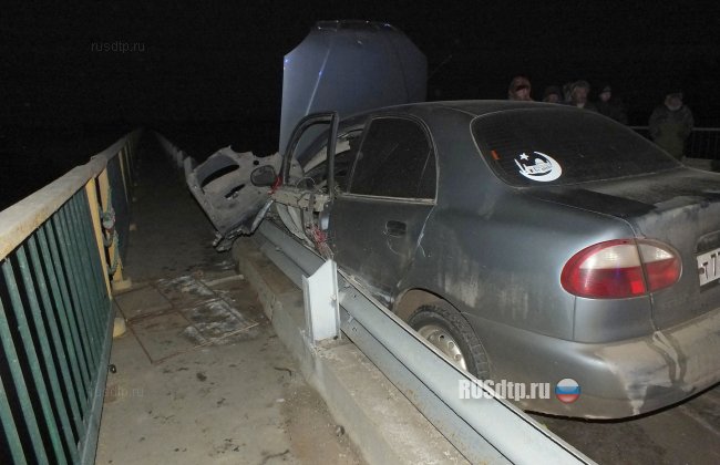 Под Астраханью пьяный водитель «катапультировался» с моста в реку