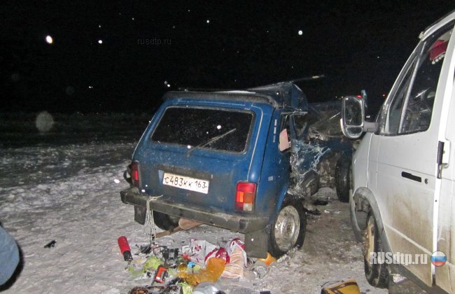 Женщина и ребенок погибли при столкновении «Нивы» и «Газели» в Оренбуржье