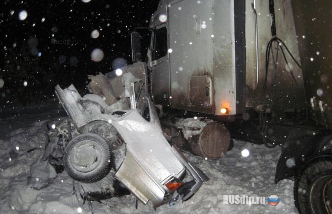 Водитель и пассажир «Лады» погибли на трассе М-6 «Каспий»