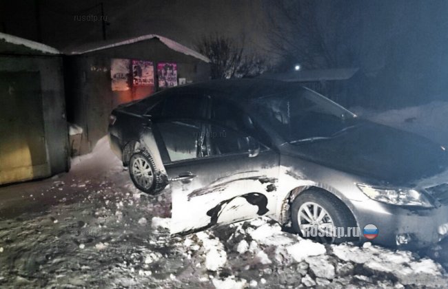 В Екатеринбурге пьяный зек угнал автомобиль и устроил два ДТП