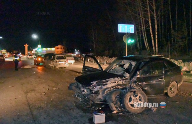 В Екатеринбурге пьяный водитель разворотил 4 машины и сбил пешехода