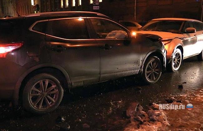 В Москве пьяный чиновник устроил погром возле Петровки, 38