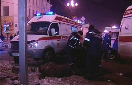 В Симферополе водитель микроавтобуса сбил троих пешеходов и скрылся с места ДТП