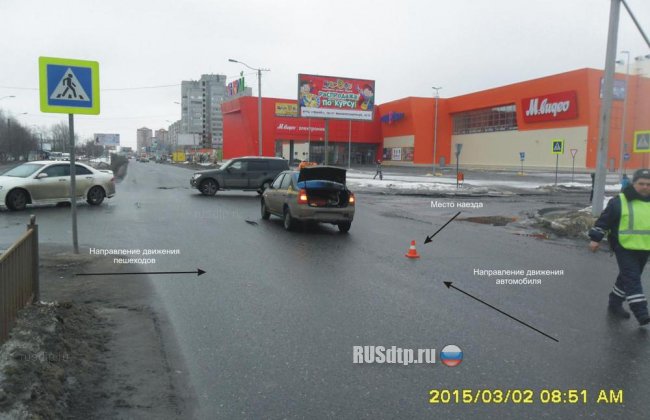 В Ярославле водитель «Рено» сбил бабушку и внучку на пешеходном переходе
