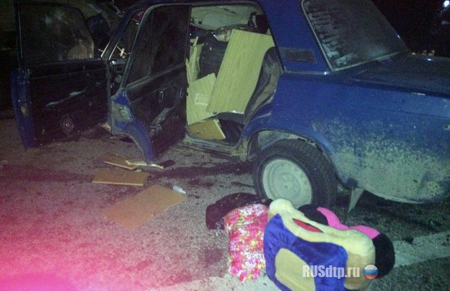 В Мордовии семья на «Жигулях» врезалась в грузовик. Погибли супруги