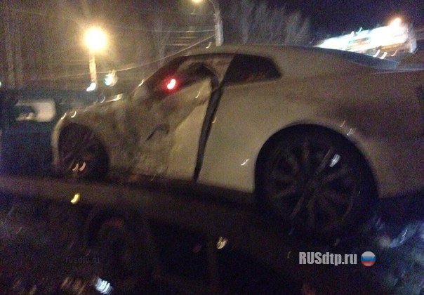 В Костроме разбили Nissan GT-R