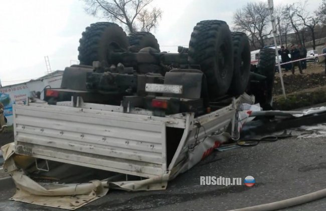 Два грузовика из гумконвоя попали в ДТП на Ставрополье