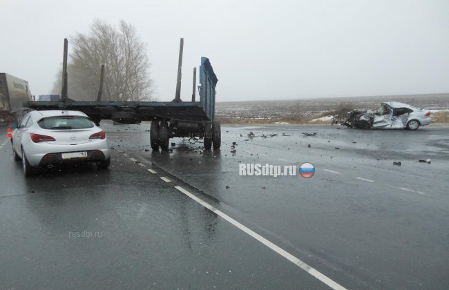 На трассе М-5 «Москва-Челябинск» оторвавшийся прицеп убил двоих