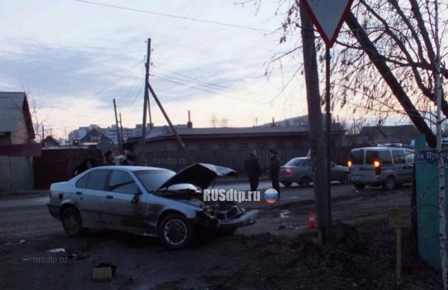 В Омске погиб водитель БМВ