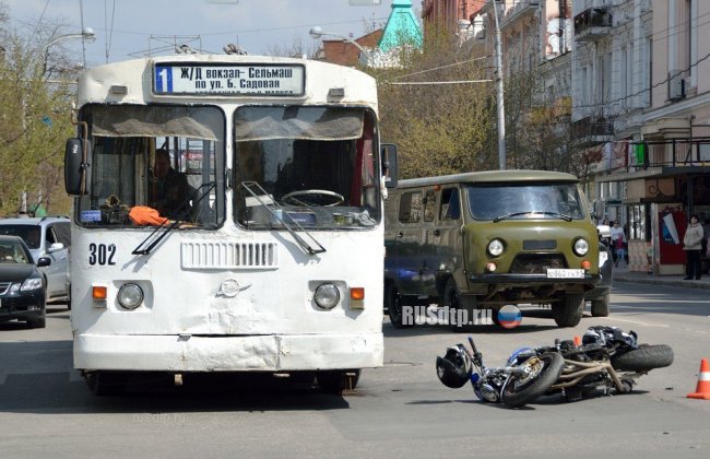 В Ростове-на-Дону в ДТП погиб 18-летний мотоциклист