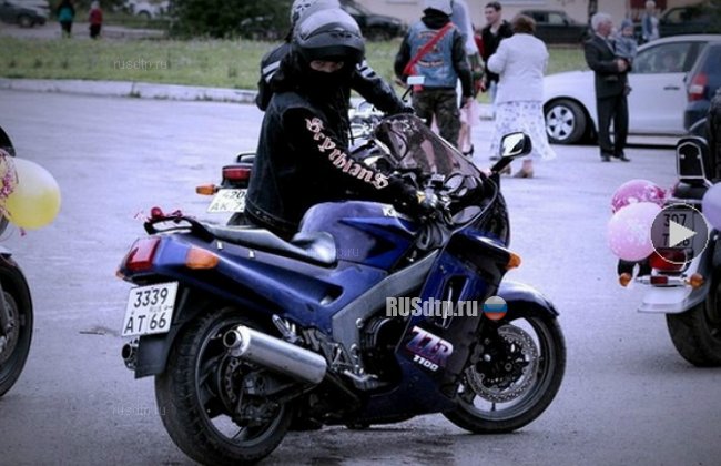 В Нижнем Тагиле девушка при попытке развернуться не пропустила мотоциклиста