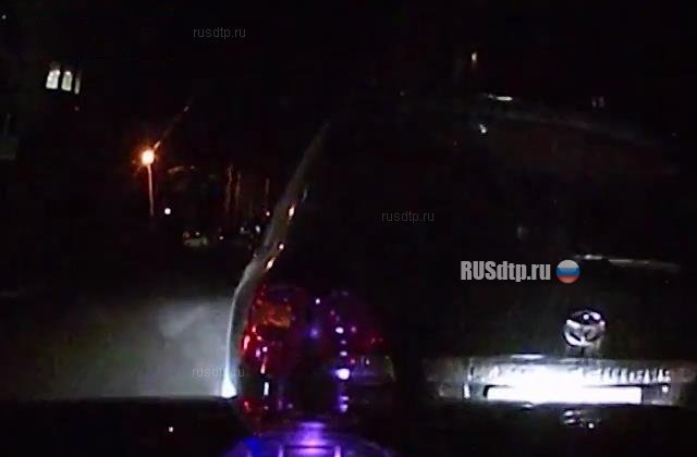 В Екатеринбурге пьяный полицейский разгромил 8 авто и снял произошедшее на видео