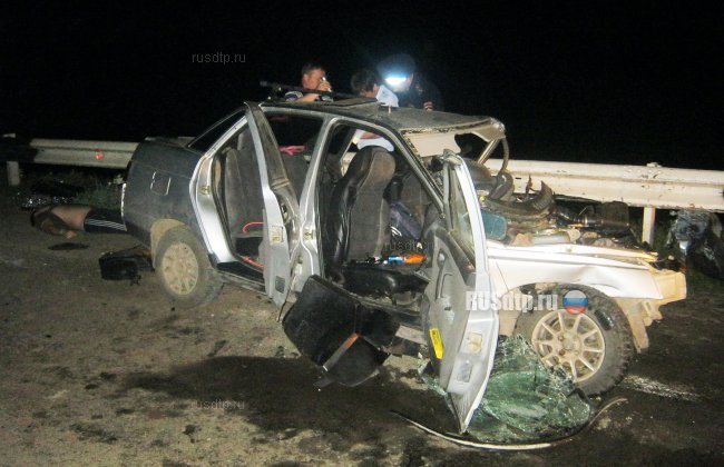 Двое погибли и семеро пострадали в ДТП под Астраханью