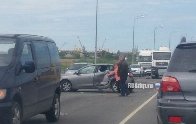 В Калининграде столкнулись несколько авто