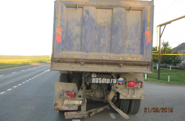 Водитель «Опеля» и его пассажир погибли при столкновении с грузовиком