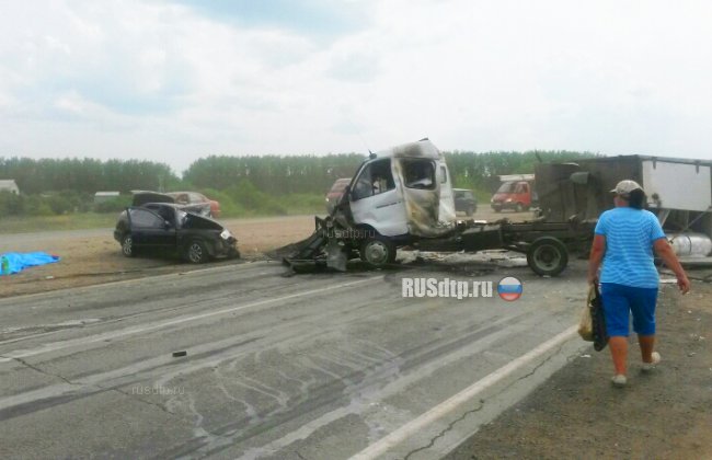 Двое погибли при столкновении «Hyundai» и «Газели» под Липецком