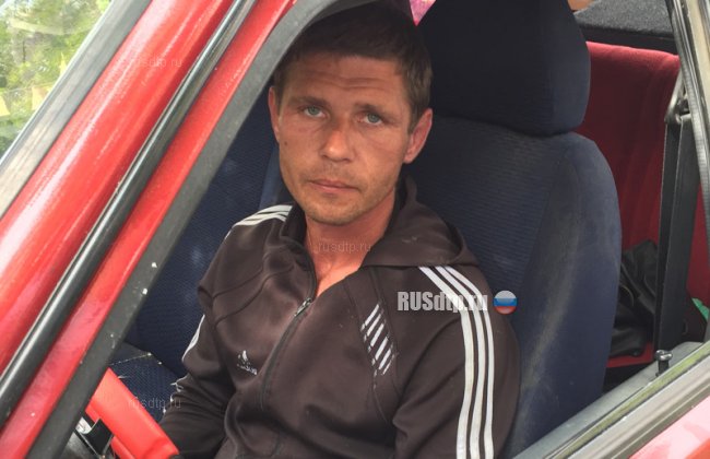 В Севастополе пьяный водитель сбил коляску с близнецами