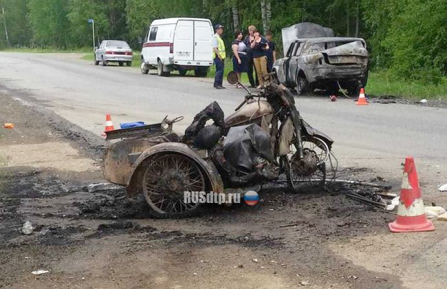 Мотоциклист сгорел в результате крупного ДТП под Нижним Тагилом