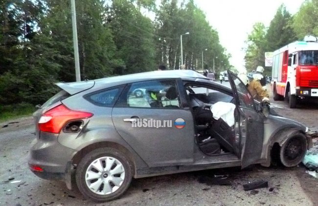 В Кирове 1 человек погиб и 5 пострадали при столкновении автобуса и автомобиля
