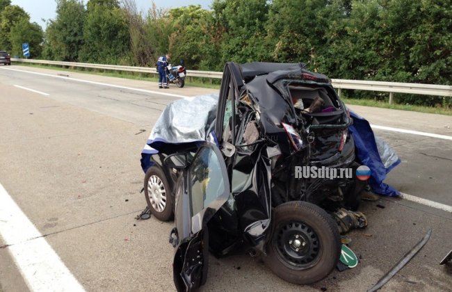 Двое людей погибли в жутком ДТП