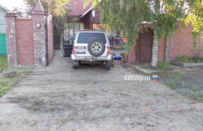 В Тверской области водитель погиб, врезавшись в забор