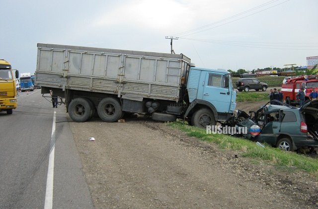 КАМАЗ-убийца лишил жизни двух человек под Краснодаром