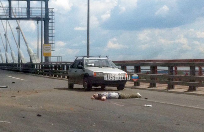 Смертельное ДТП произошло на Вантовом мосту в Петербурге